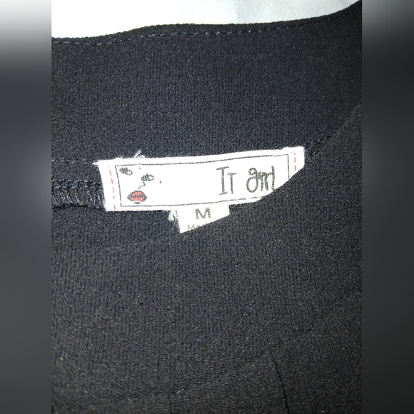 Black Blouse - Picture 4 of 6